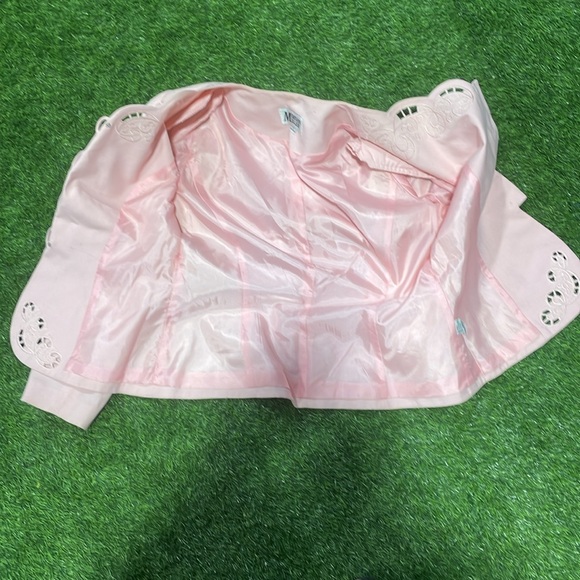 Ladies pink blazer - Picture 3 of 9